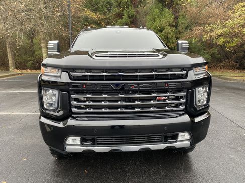 Used 2021 Chevrolet Silverado 2500 LTZ w/ Z71 Chrome Sport Edition image 3