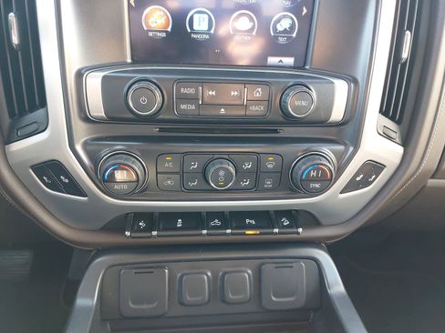 Used 2016 GMC Sierra 1500 SLT w/ SLT Premium Package image 23