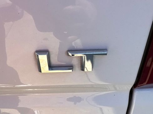 Used 2020 Chevrolet Silverado 1500 LT w/ Trailering Package image 17
