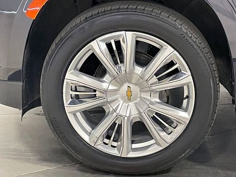 Used 2023 Chevrolet Tahoe High Country image 11