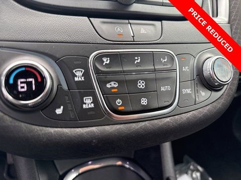 Used 2023 Chevrolet Malibu LT FWD image 4