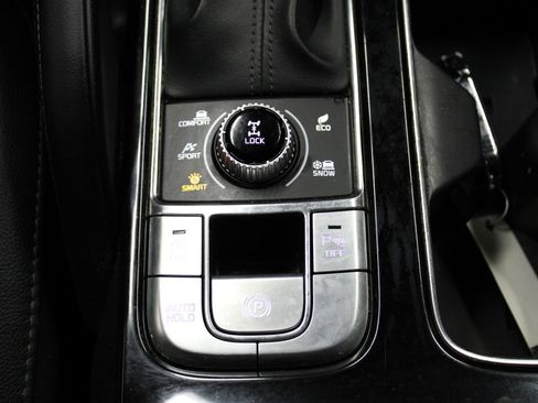 Used 2020 Kia Telluride EX image 23