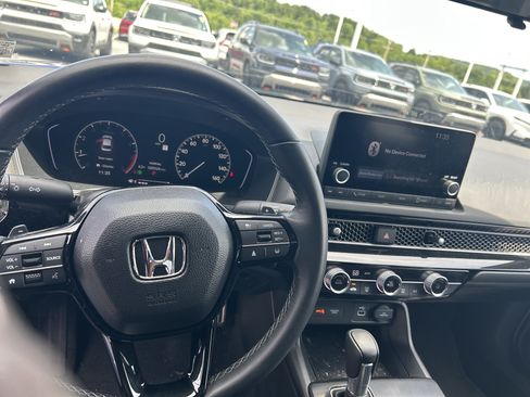 Certified 2024 Honda Civic Sport image 9