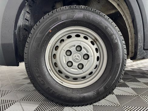 Used 2024 RAM ProMaster 2500 image 36