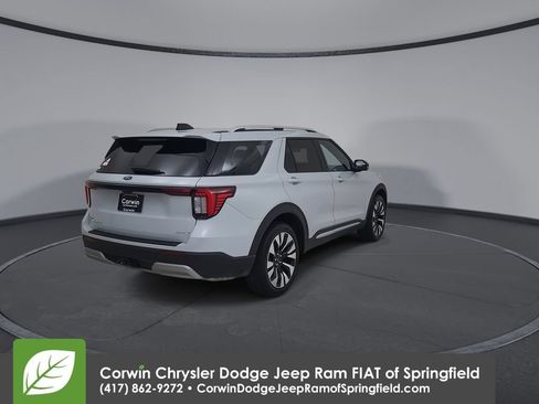 Used 2025 Ford Explorer Platinum w/ LUX Leather Package AWD/4WD image 14