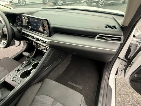 Used 2023 Kia K5 LXS FWD image 31