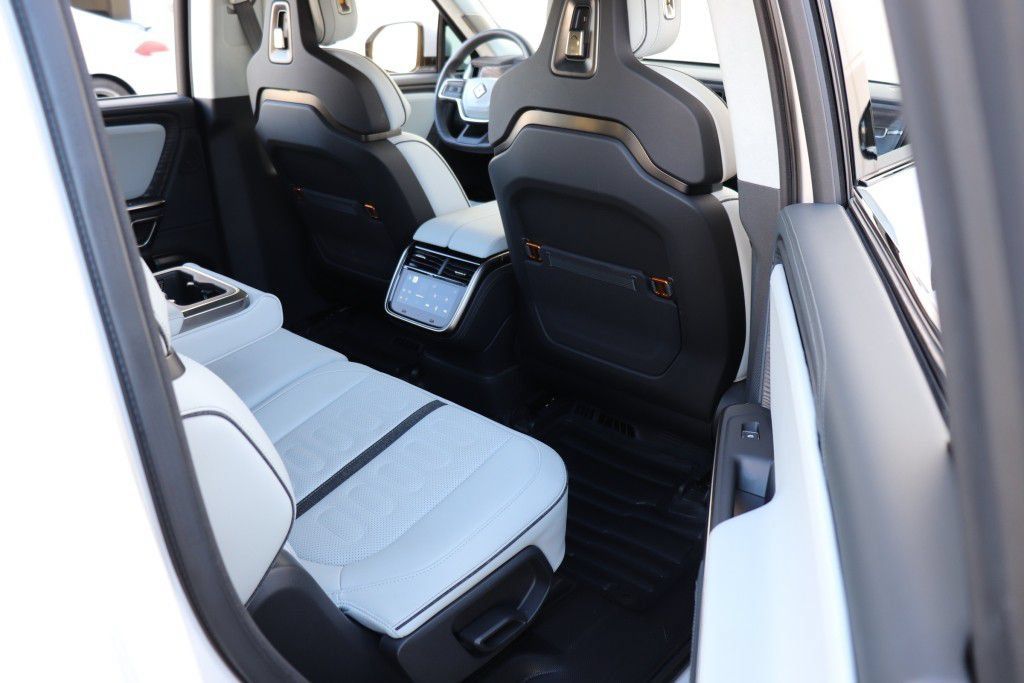 Used 2023 Rivian R1S Adventure Quad AWD/4WD image 27