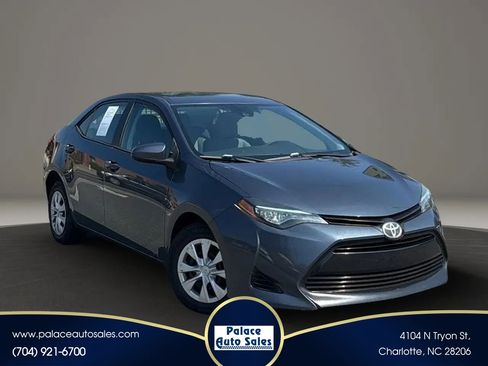 Used 2019 Toyota Corolla L FWD image 1