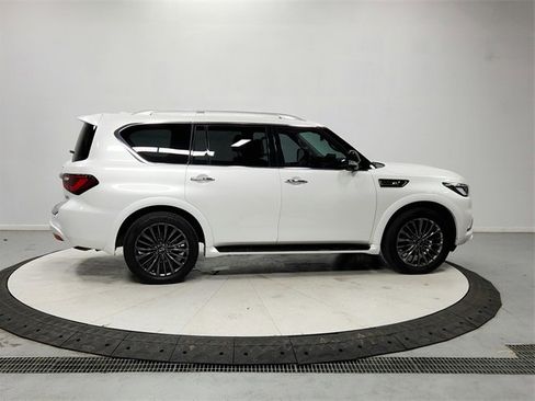 Used 2022 INFINITI QX80 Premium Select w/ Cargo Package image 8