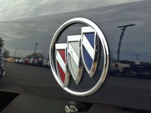 Used 2021 Buick Envision Essence w/ Technology Package I image 31