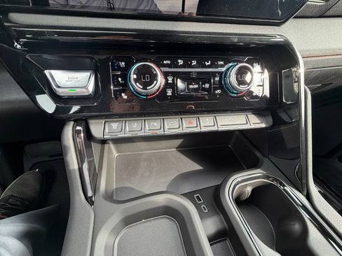 New 2026 GMC Sierra 2500 AT4 w/ Technology Package image 20