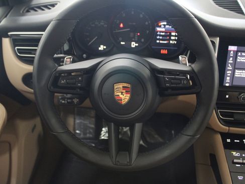 New 2026 Porsche Macan AWD/4WD image 22