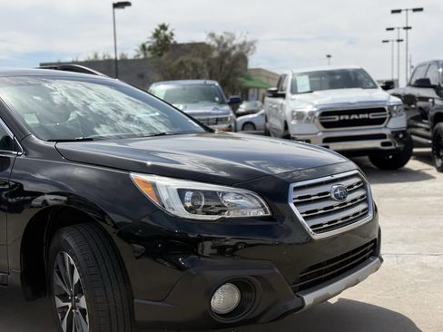 Used 2017 Subaru Outback 2.5i Limited image 5
