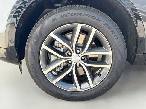 New 2026 Land Rover Discovery Sport Landmark AWD/4WD image 6