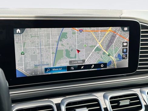 Used 2022 Mercedes-Benz Maybach GLS 600 4MATIC image 8