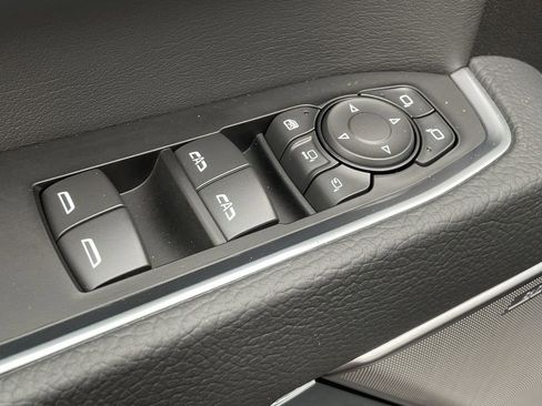 Used 2025 GMC Sierra 2500 Denali w/ Denali Reserve Package image 24