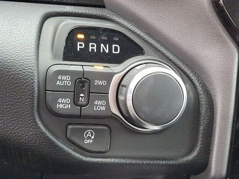 New 2026 RAM 1500 4x4 Crew Cab image 16