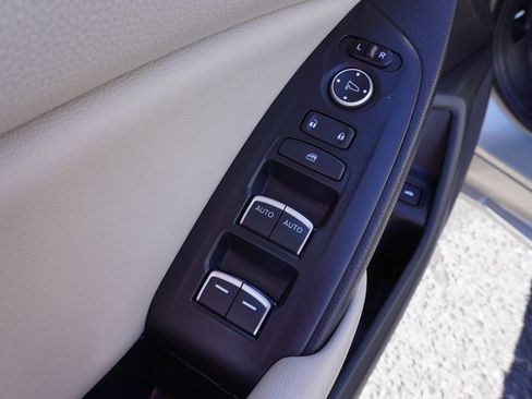 Used 2020 Honda Accord EX-L image 16