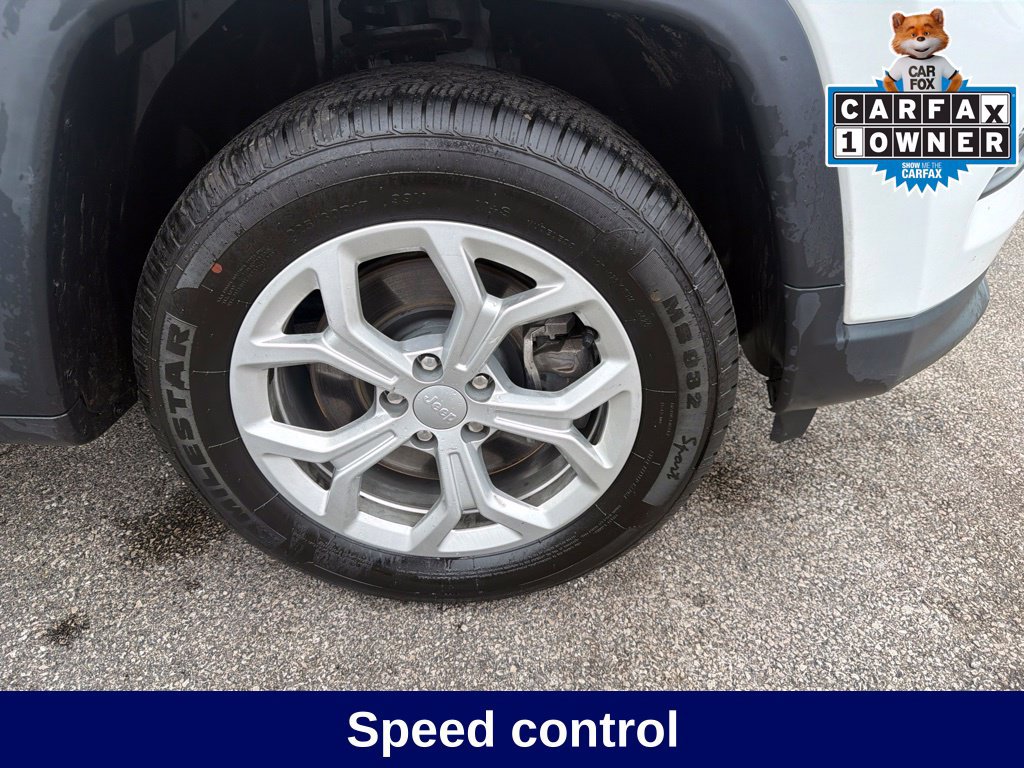 Used 2024 Jeep Compass Latitude AWD/4WD image 17