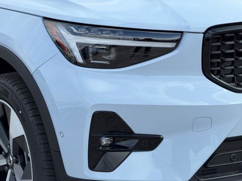 New 2026 Volvo XC40 B5 Plus w/ Protection Package Premier image 3