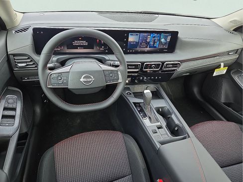 New 2026 Nissan Sentra SR image 11