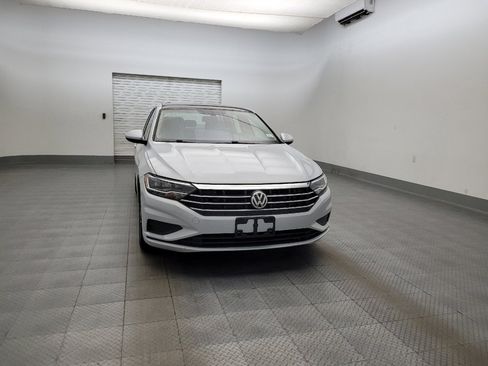 Used 2019 Volkswagen Jetta SE FWD image 14