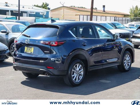Used 2023 MAZDA CX-5 AWD 2.5 S w/ Select Package image 4