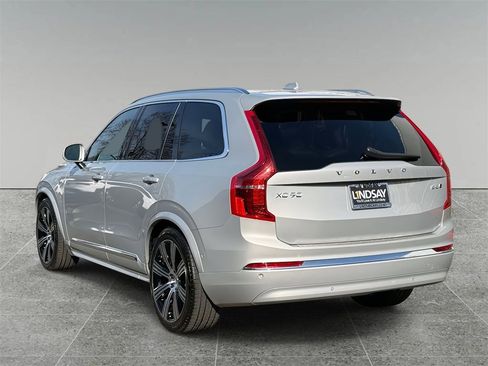 Used 2023 Volvo XC90 B6 Ultimate w/ Protection Package Premier image 12