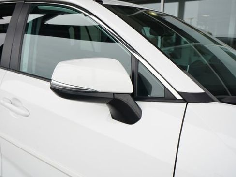 Used 2023 Toyota RAV4 LE AWD/4WD image 11