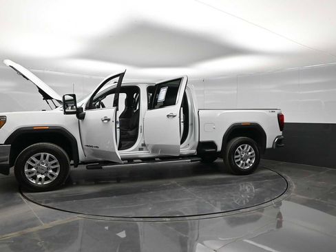 Used 2023 GMC Sierra 2500 SLT w/ SLT Premium Package AWD/4WD image 42