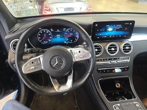 Used 2021 Mercedes-Benz GLC 300 4MATIC w/ AMG Line image 11