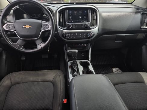 Used 2021 Chevrolet Colorado LT w/ Safety Package RWD image 8
