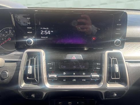 Used 2023 Kia Sorento S w/ Panoramic Sunroof Package FWD image 26