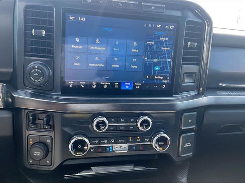 Used 2024 Ford F250 Lariat w/ Lariat Ultimate Package AWD/4WD image 7