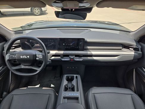 Certified 2026 Kia EV9 Light RWD image 13