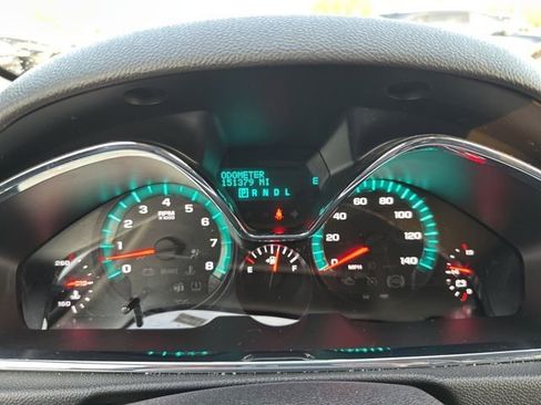 Used 2017 Chevrolet Traverse LT image 15