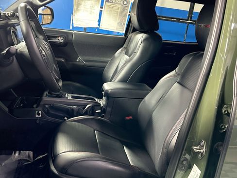 Used 2020 Toyota Tacoma TRD Pro image 13