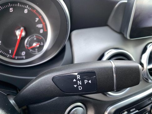 Used 2020 Mercedes-Benz GLA 250 4MATIC image 19