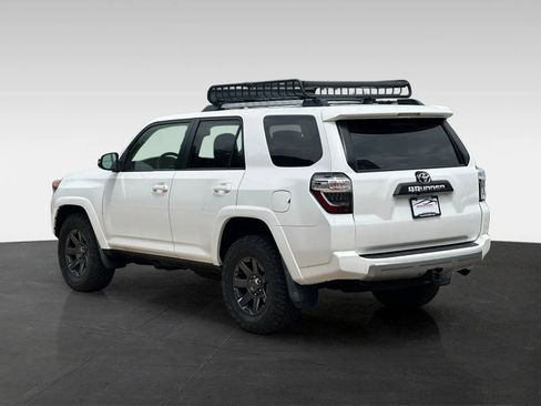 Used 2016 Toyota 4Runner Trail Premium AWD/4WD image 5