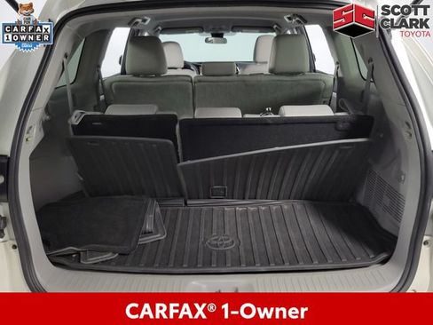 Used 2017 Toyota Highlander LE FWD image 26