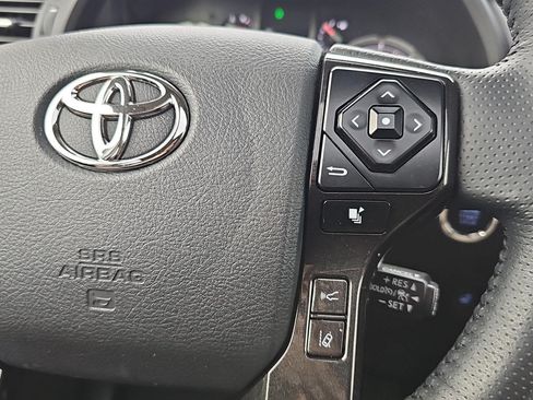 Used 2024 Toyota 4Runner TRD Off-Road Premium w/ Off Road Premium Plus Package AWD/4WD image 21