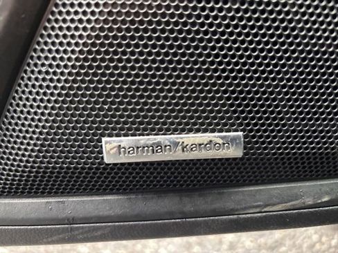 Used 2023 Subaru Outback Limited image 12