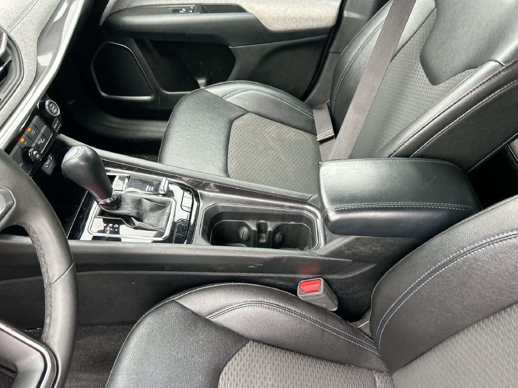 Used 2024 Jeep Compass Latitude AWD/4WD image 17