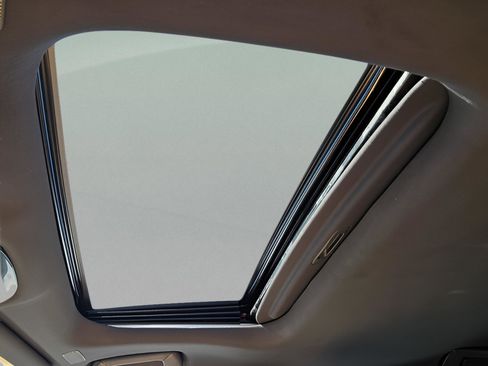 Used 2025 Lexus RX 350h w/ Accessory Package (P3) AWD/4WD image 29