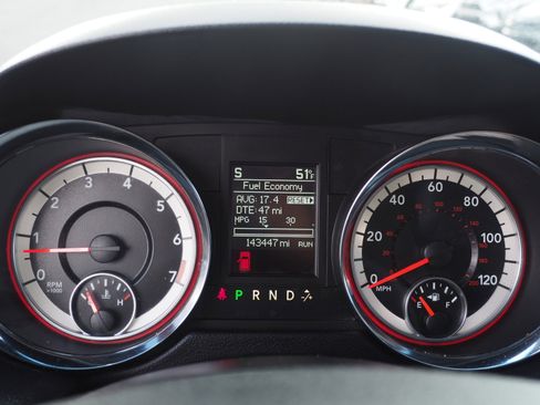 Used 2017 Dodge Grand Caravan GT image 24