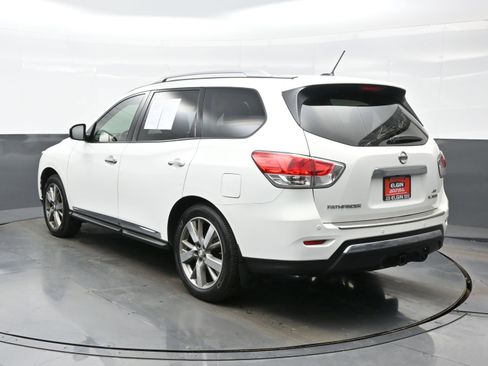 Used 2014 Nissan Pathfinder Platinum w/ Platinum Premium Package image 4