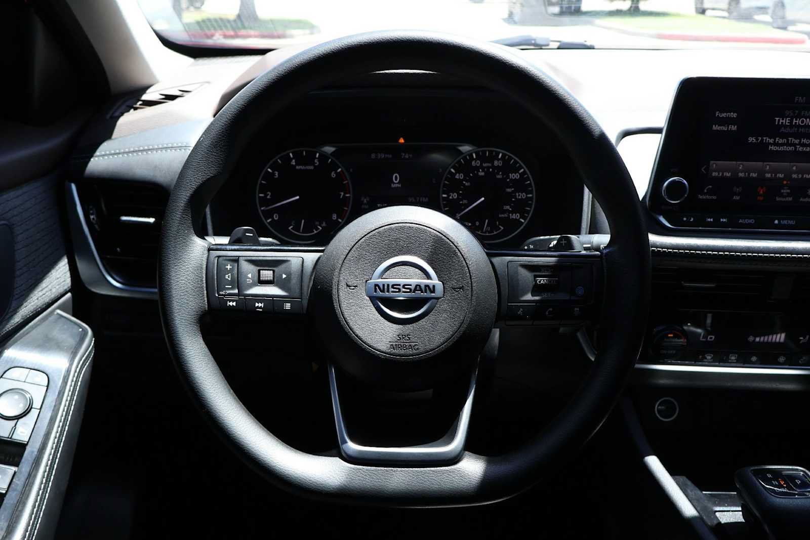 Used 2021 Nissan Rogue SV FWD image 15