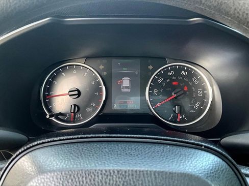 Used 2020 Toyota RAV4 LE image 18