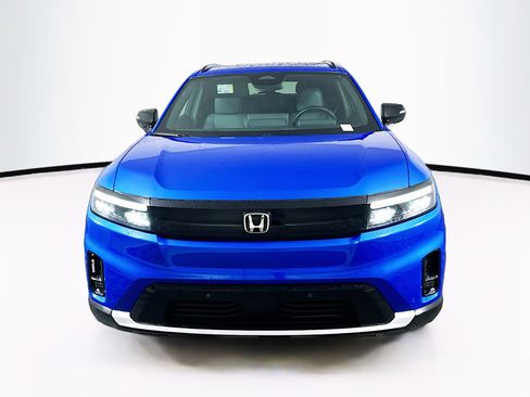 Used 2024 Honda Prologue Touring image 2