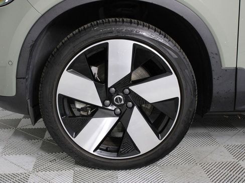 Used 2023 Volvo C40 P8 Recharge Ultimate AWD/4WD image 26